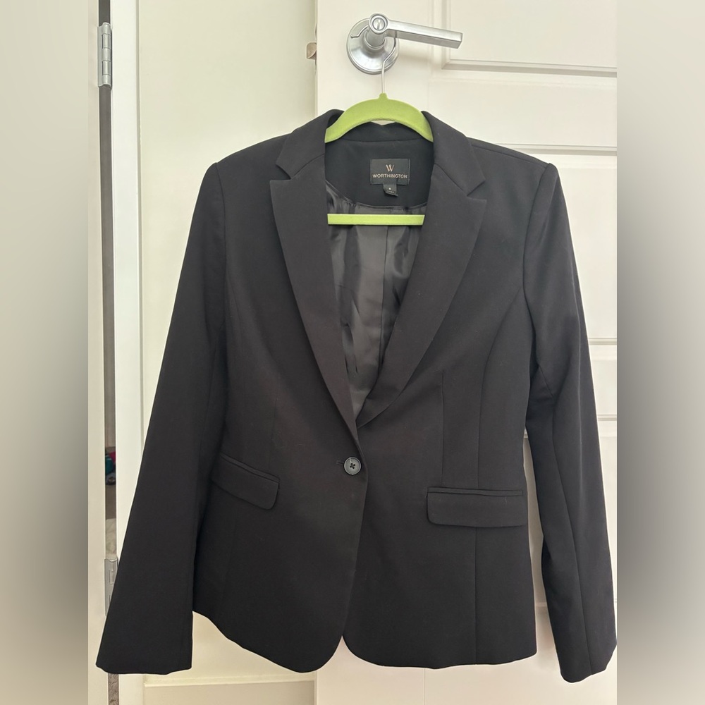 Worthington Women's Black Blazer